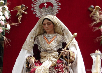Procesión extraordinaria de la Divina Pastora y traslado a San Dionisio