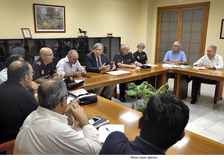 La Mesa de Seguridad de Semana Santa prepara ya el dispositivo de 2016