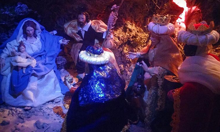 Inauguración del Nacimiento de la Casa de Hermandad de la Divina Pastora de San Dionisio