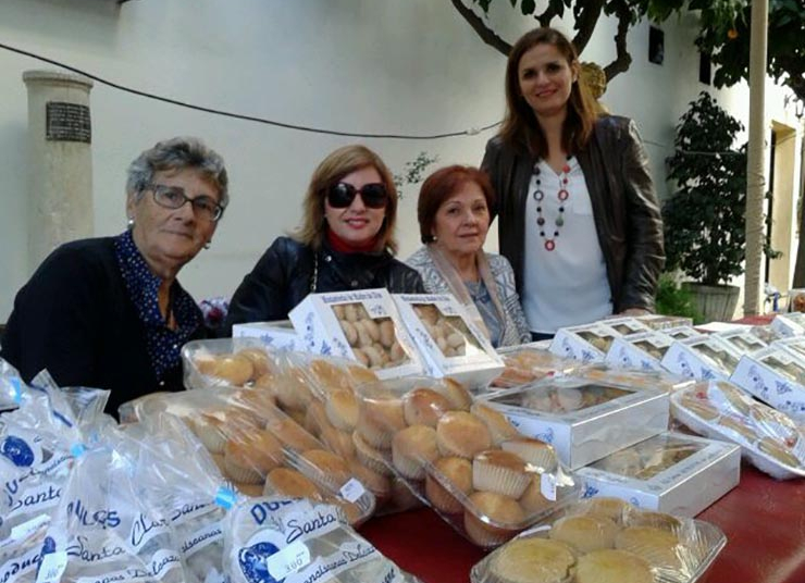 La Hermandad del Nazareno recauda 3600€ de la venta de los «Dulces de Conventos»