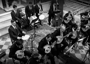 Concierto de marchas procesionales por la orquesta de pulso y púa «Rondó Gaditano»