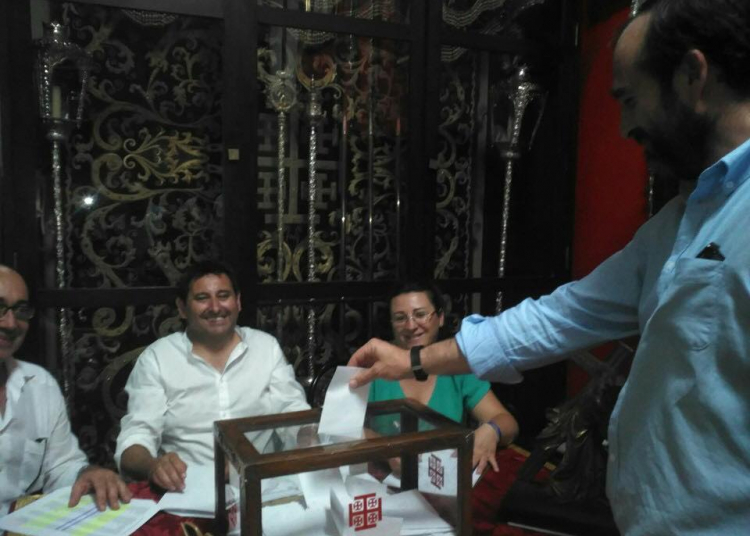 D. Frolián Solis Merino nuevo Hermano Mayor del Nazareno