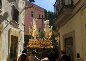 La Vera Cruz podrá coger por la parte peatonal de Francos el Jueves Santo de 2017
