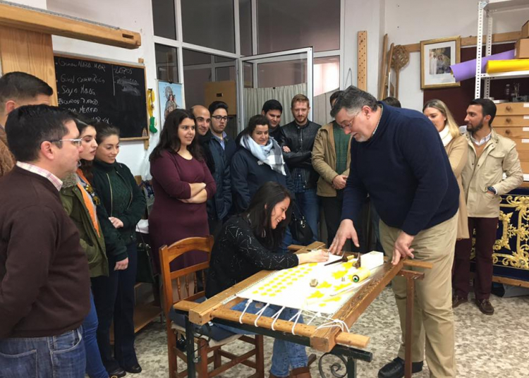 Nueva Saya para María Santísima de las Mercedes