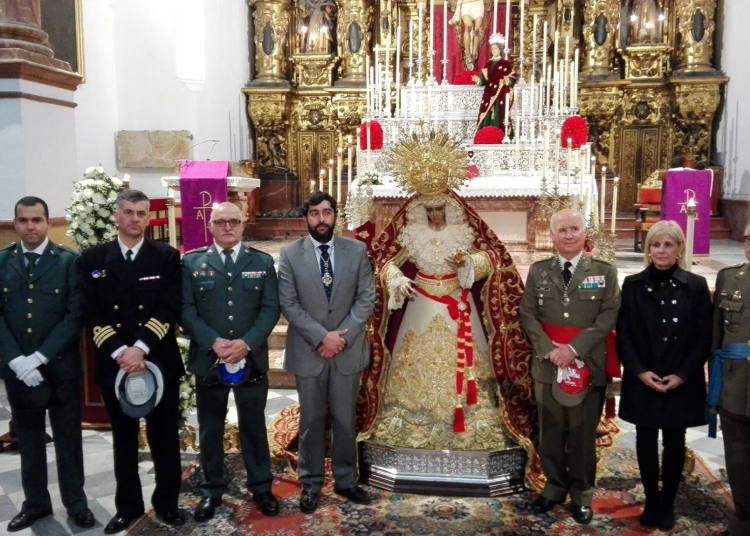 Donada la Faja de Jefe del Estado Mayor del Ejercito a la Virgen del Valle Coronada