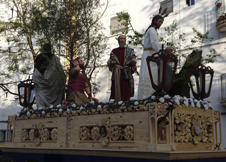 Más de una docena de asociaciones juveniles saldrán hoy Viernes de Dolores