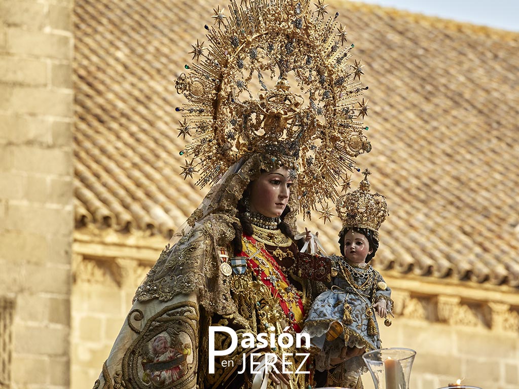 Nuestra Señora del Carmen Coronada - Fotografía: Ángel L Moreno