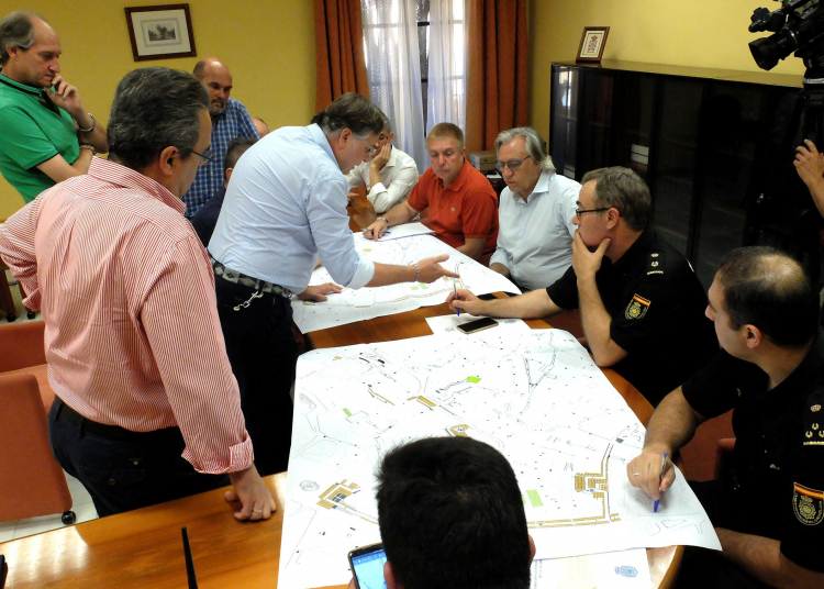 Ayuntamiento y Unión de Hermandades estudian la Carrera Oficial de la Semana Santa de 2018