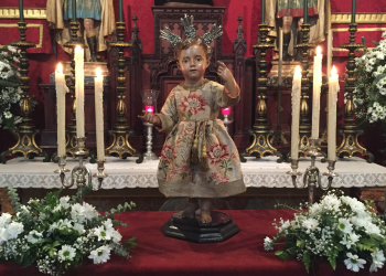 Los jóvenes de la Vera Cruz donan un Niño Jesús