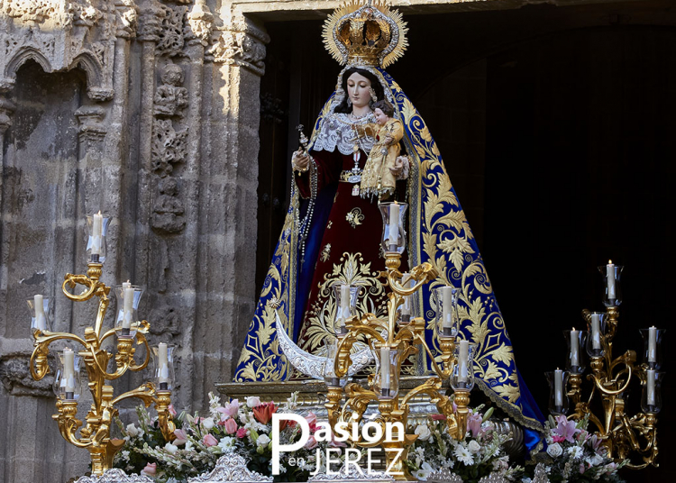 Madre de Dios del Rosario regresará hoy a la Victoria