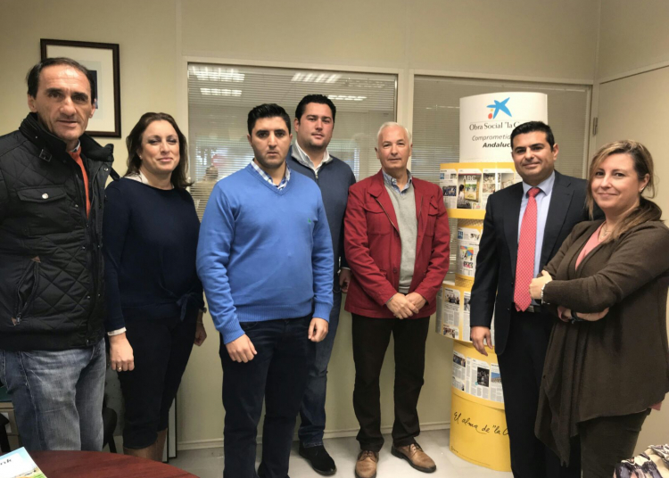 La Fundación La Caixa entrega 2.500€ a la Hermandad de la Entrega