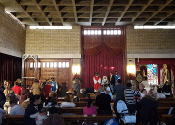 Los Reyes Magos hicieron entrega de los regalos a los niños de RedMadre
