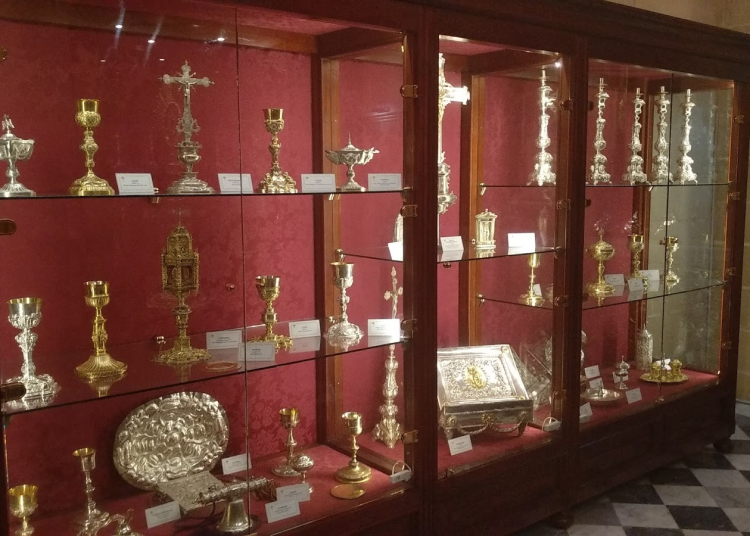 Inaugurada la exposición permanente de la parroquia de San Miguel