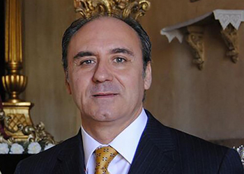 Manuel Salado realizará el cartel anunciador de la salida procesional de la Divina Pastora de San Dionisio