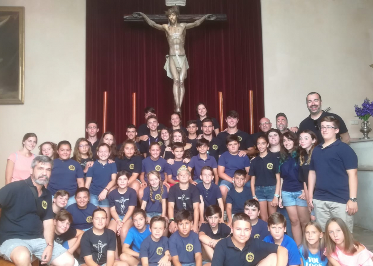 El Grupo Joven de la Hermandad del Perdón comienza su campamento de verano