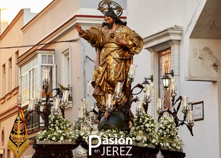 Ya esta en Madre de Dios la parihuela del futuro paso del Sagrado Corazón de Jesús