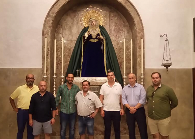 Cambio musical tras el palio de la Paz en su Mayor Aflicción