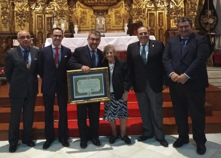 El Consejo entrega la patente al Pregonero