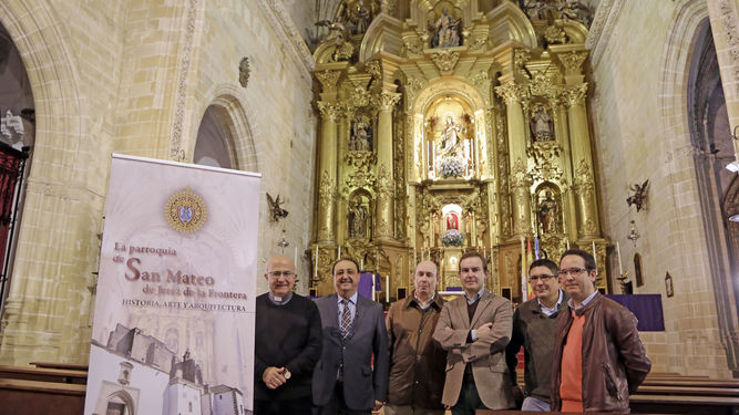 Ayer fue presentado el libro de la Iglesia de San Mateo