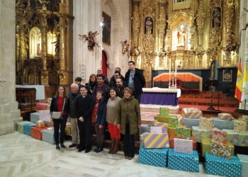 Campaña de Navidad de las corporaciones pertenecientes a la parroquia de San Dionisio