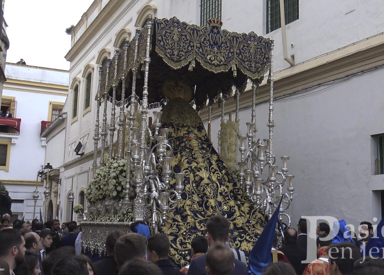 La Virgen de la Trinidad de Málaga lucirá el manto de la Virgen de la Estrella en su salida extraordinaria
