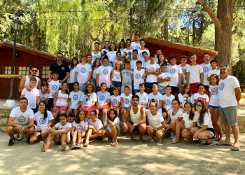 Los cofrades del Perdón han estado de campamento de verano