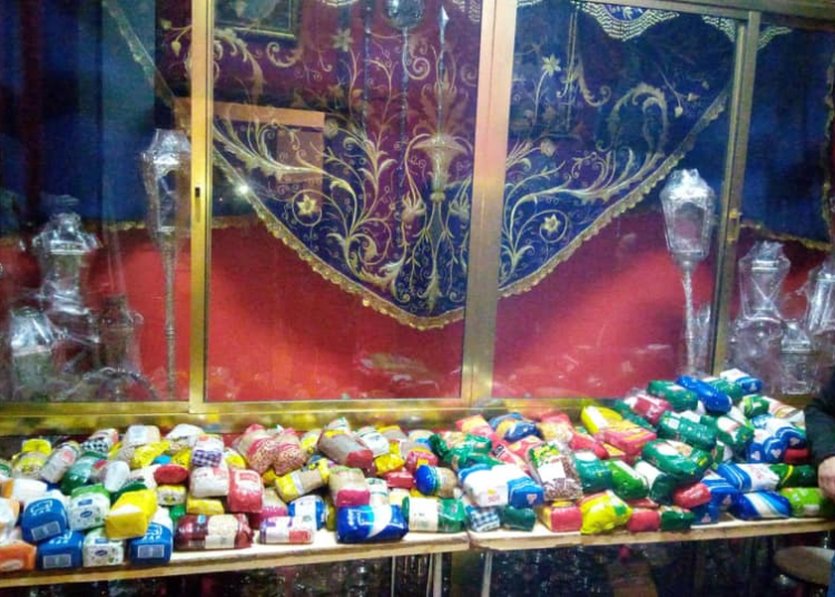 El Nazareno hace entrega de lo recaudado en el Mercadillo de Dulces Navideños