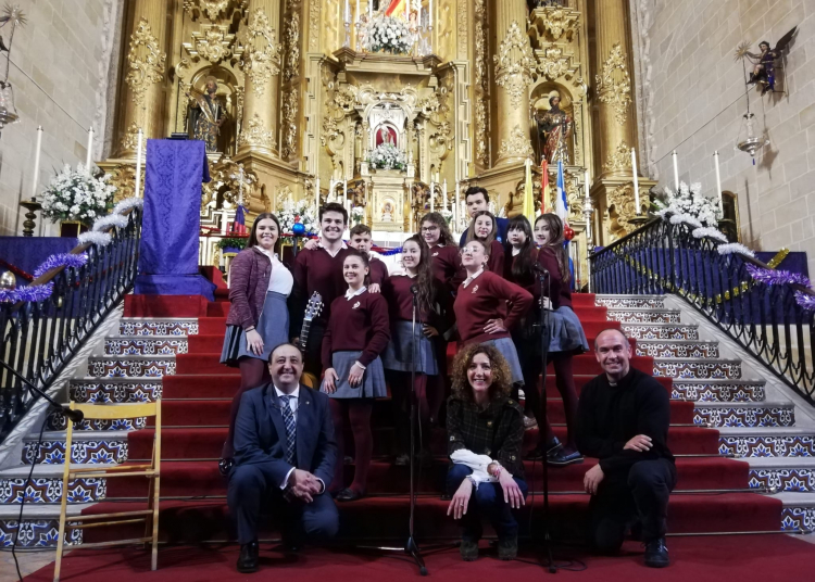 Gran éxito del «I Concurso de Villancicos Escolares» organizado por la Hermandad del Desconsuelo