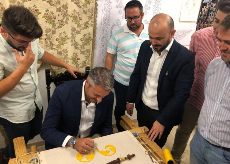 Empieza a tomar forma el paso de palio de la Virgen de la Concepción Coronada