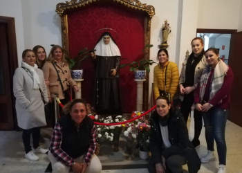 Recogida de alimentos a favor de las Hermanas de la Cruz