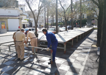 Comenzó el montaje de los palcos de Semana Santa