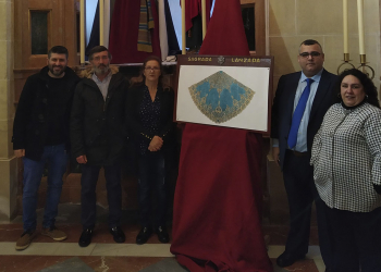 Presentado el diseño del manto María Santísima de Gracia y Esperanza