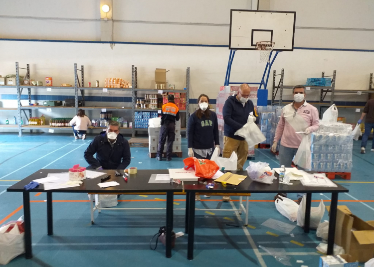 La Hermandad de la Defensión colabora con el Área de Participación Ciudadana