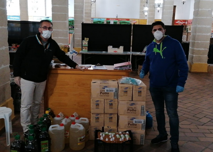 La Hermandad de la Entrega colabora con la iniciativa «Costaleros por nuestros Mayores»