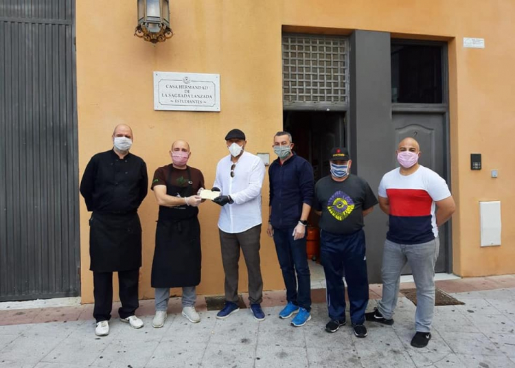 La Bolsa de Caridad de la Lanzada recibe dos importantes donaciones