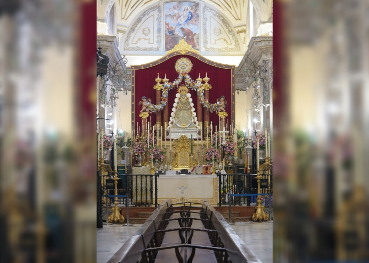 La Hermandad Matriz de Almonte celebra la Novena en honor a al Virgen del Rocío