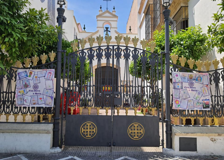 El Grupo Infantil del Nazareno elabora unos murales a modo de ofrenda a la Virgen del Traspaso