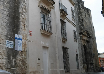 La iglesia de San Juan de los Caballeros permanecerá cerrada hoy lunes