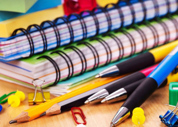 Campaña de recogida de material escolar en San Mateo