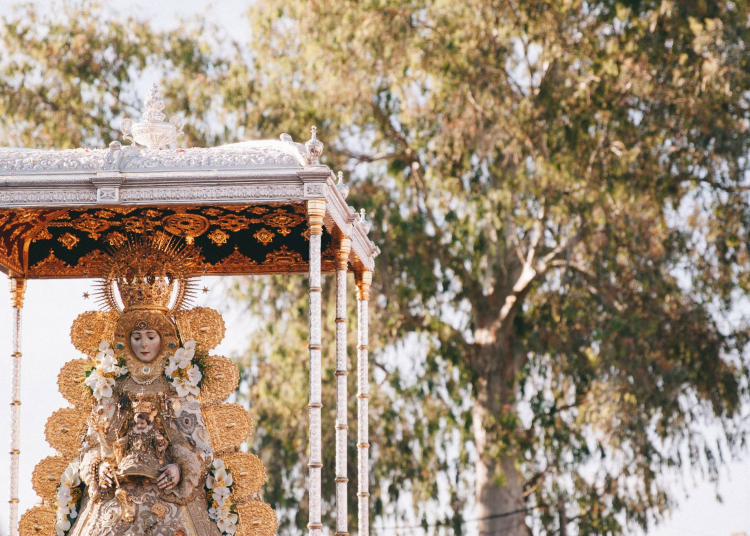 Nuevas andas procesionales para la Virgen del Rocío