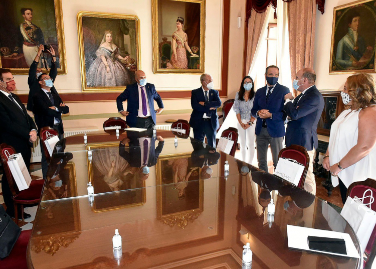 Los presidentes de los Consejos de Hermandades andaluces optimistas con la Semana Santa de 2021