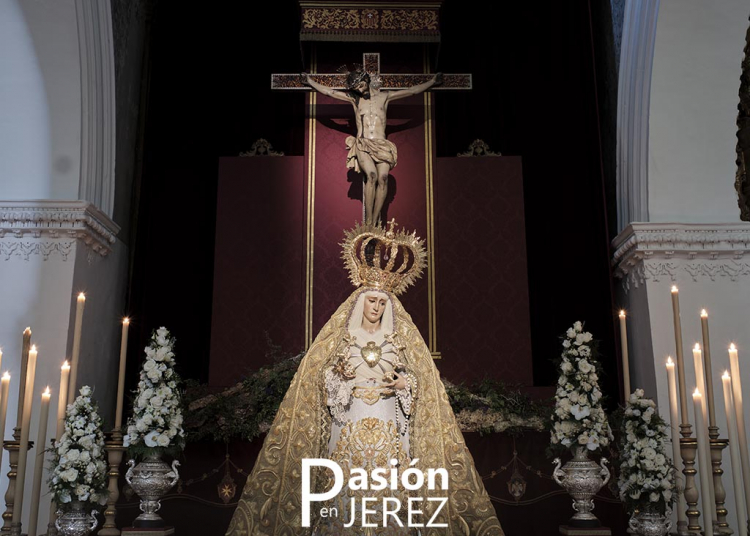 Las Tres Caídas prepara la apertura del expediente de coronación canónica de la Virgen de los Dolores