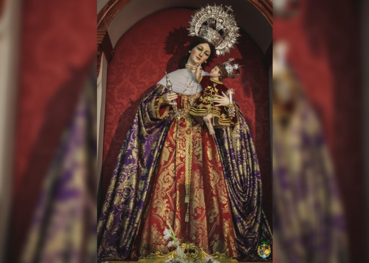 El obispado concede a la Exaltación incluir como titular a Nuestra Señora de las Viñas