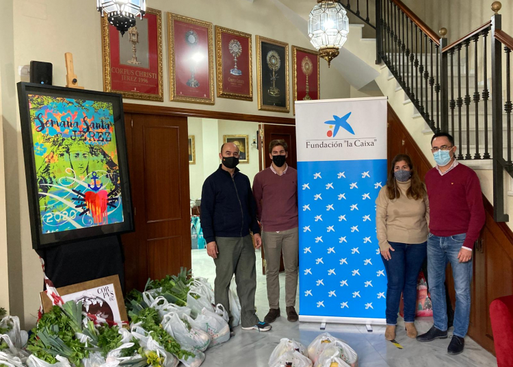 La Unión de Hermandades ha repartido 500 comidas de Navidad