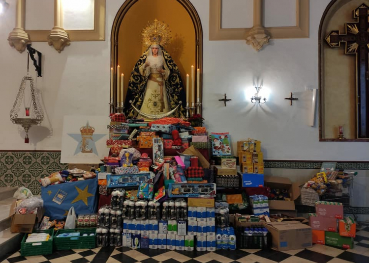 La Borriquita entrega 3.000 kg de alimento a distintos colectivos