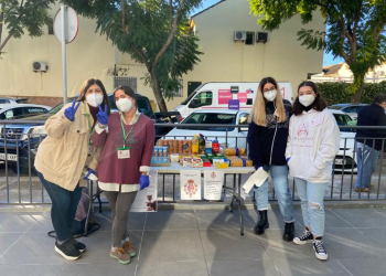 La Cena consigue recoger casi dos toneladas de alimentos