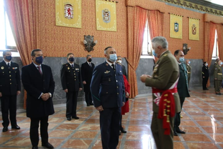 Una representación de la Defensión asistió a la celebración de la Pascua Militar
