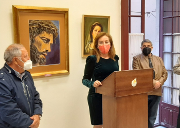 Inaugurada una exposición de imágenes y motivos de la Semana Santa en el Ateneo de Jerez