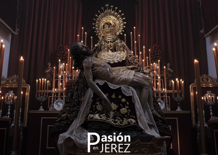 Nuestra Señora de las Angustias - Fotografía: Ángel L Moreno