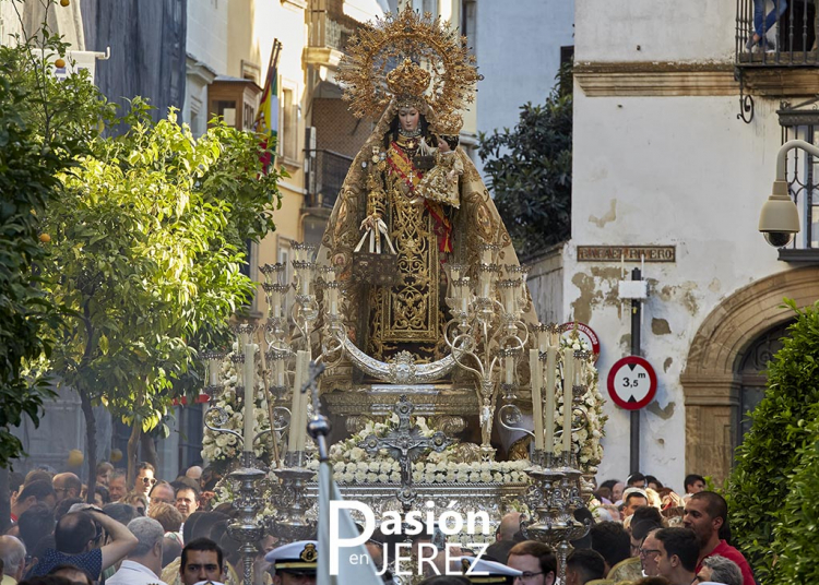 Nuestra Señora del Carmen Coronada - Fotografía: Ángel L Moreno